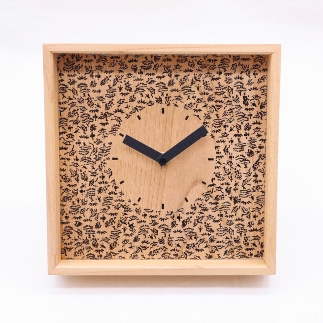 Horloge TSURU KAME KISSHO MONYO